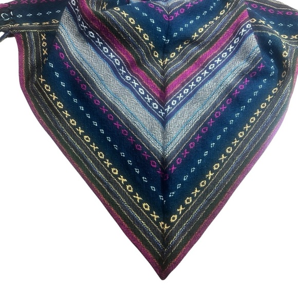 BoHo Wool Poncho Hooded Cape Handmade Hippie India Festival Unisex X's O's - Picture 9 of 16